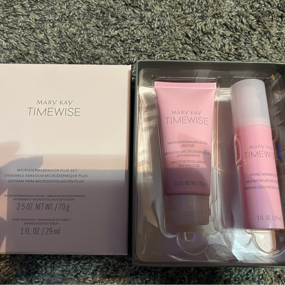 Mary Kay Timewise Skincare Duo in Pink